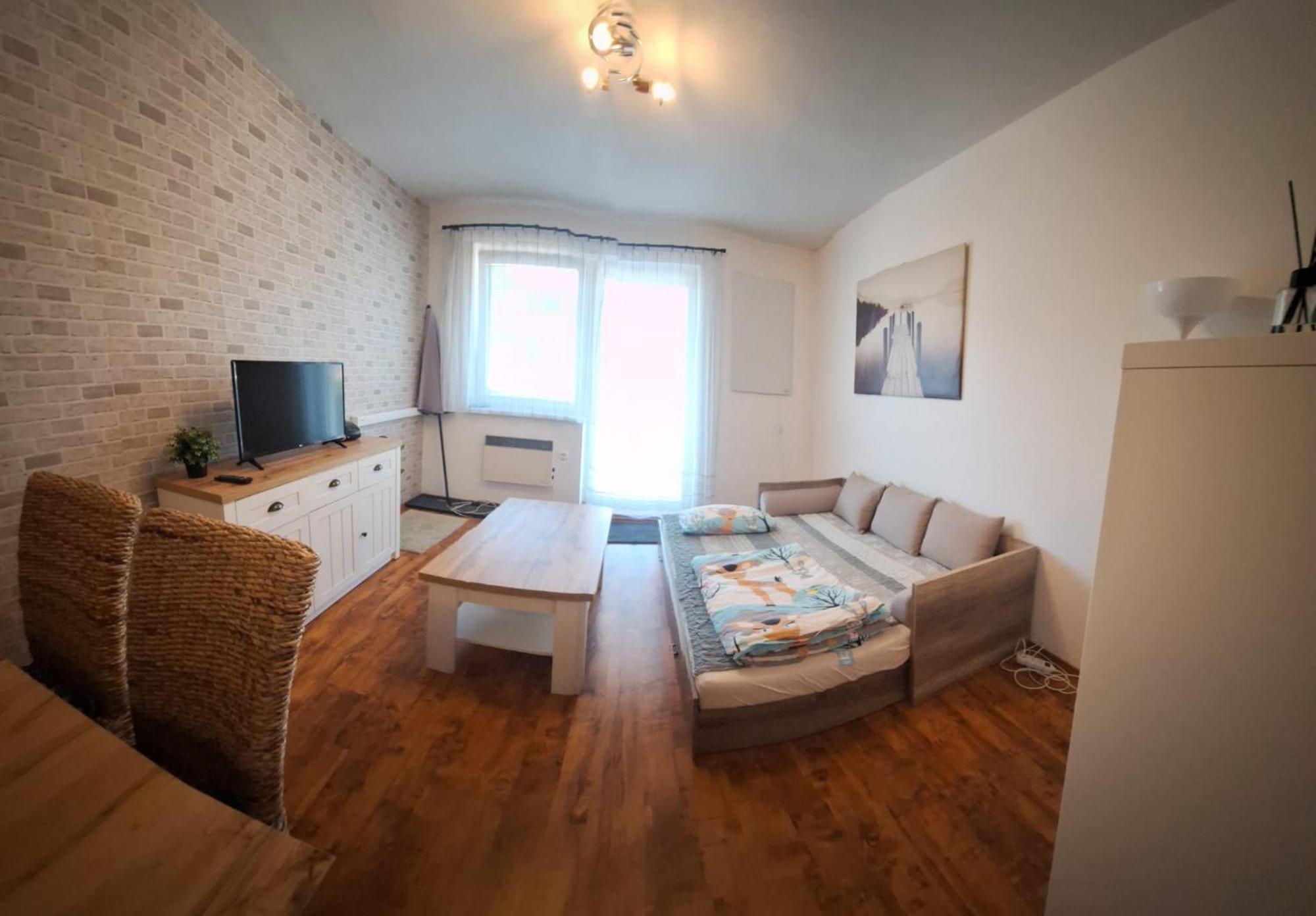 Apartman S Terasou Oscadnica Eksteriør bilde